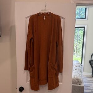 Women's Burnt orange cardigans